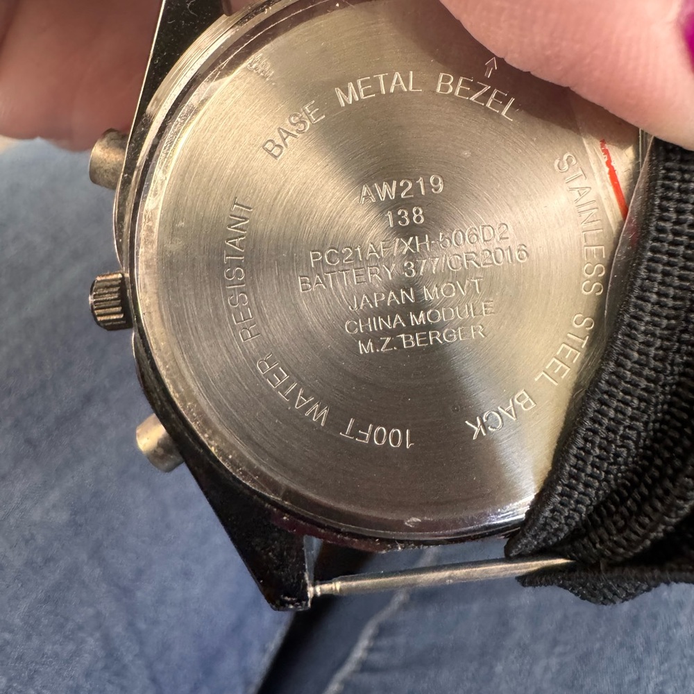 Lot of 5 Watches Men’s and Women’s - Picture 8 of 8